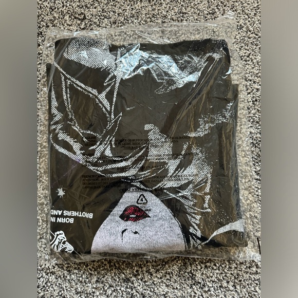 Darc Sport - Batman Side by Side Catwoman Tee Shirt XXL - Picture 4 of 4